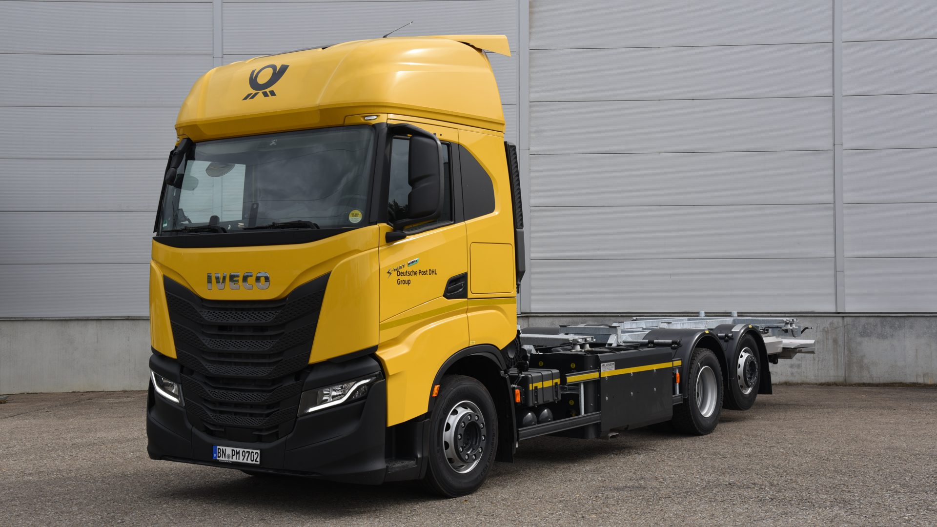 Germany Dhl To Buy Iveco S Way Cng For Hub To Hub Service And