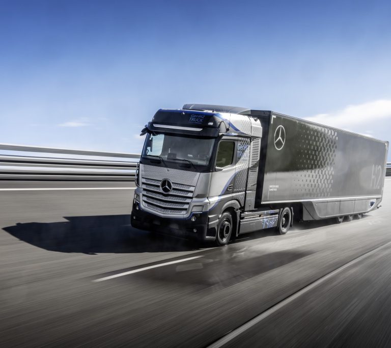 Daimler Trucks starts testing new GenH2 fuel cell truck prototype