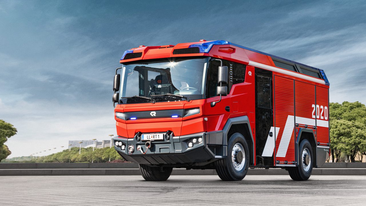 Switzerland, first fleet order for Rosenbauer RT electric fire trucks