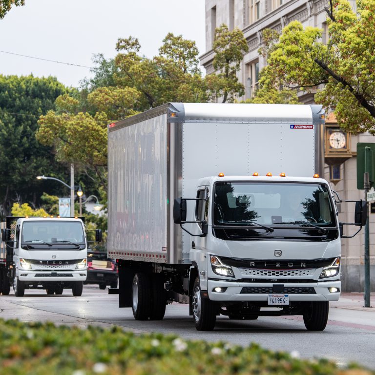 New Daimler Truck Brand Rizon Delivers Its First Electric Vehicles In ...