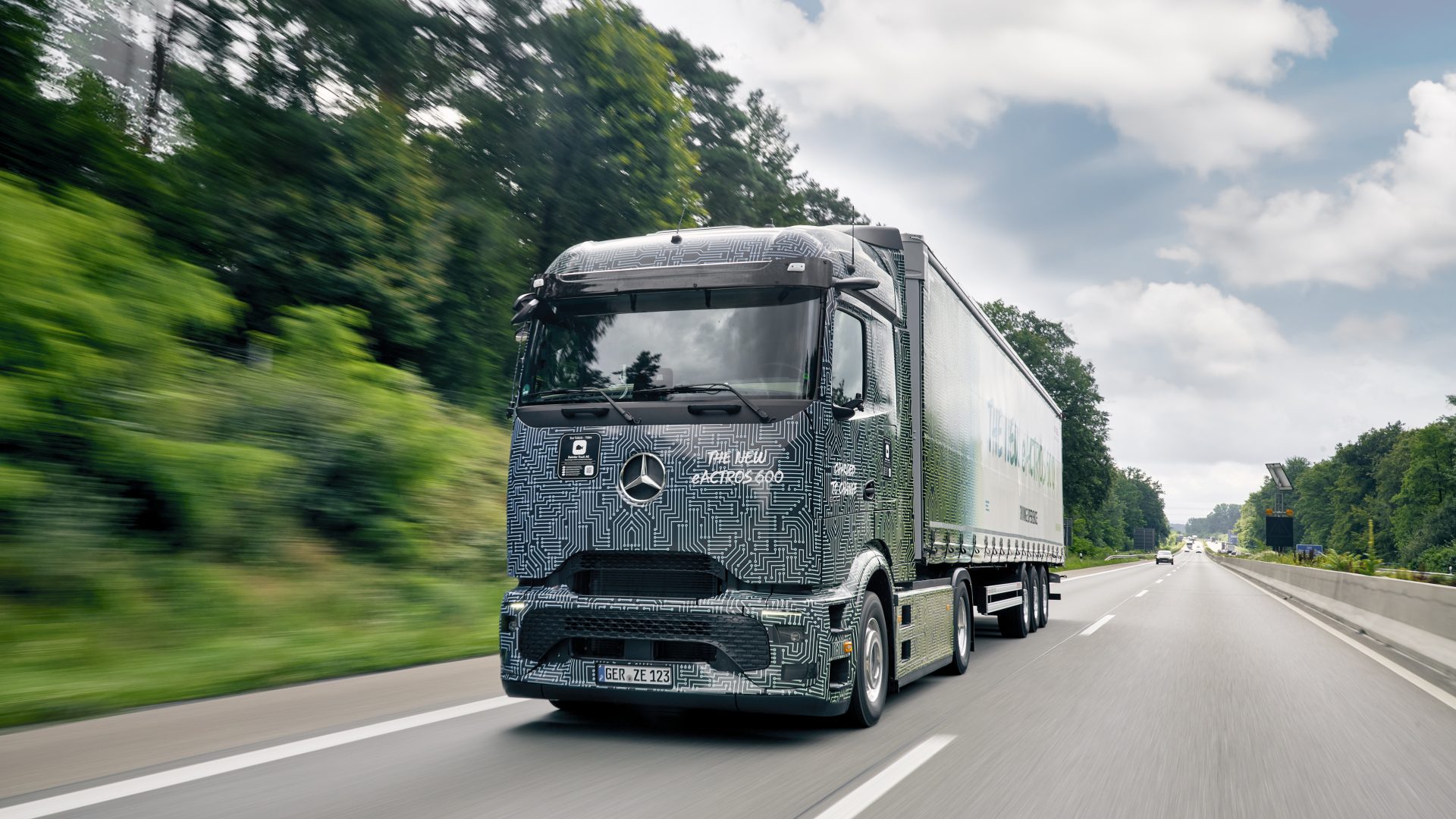 Mercedes-Benz eActros 600